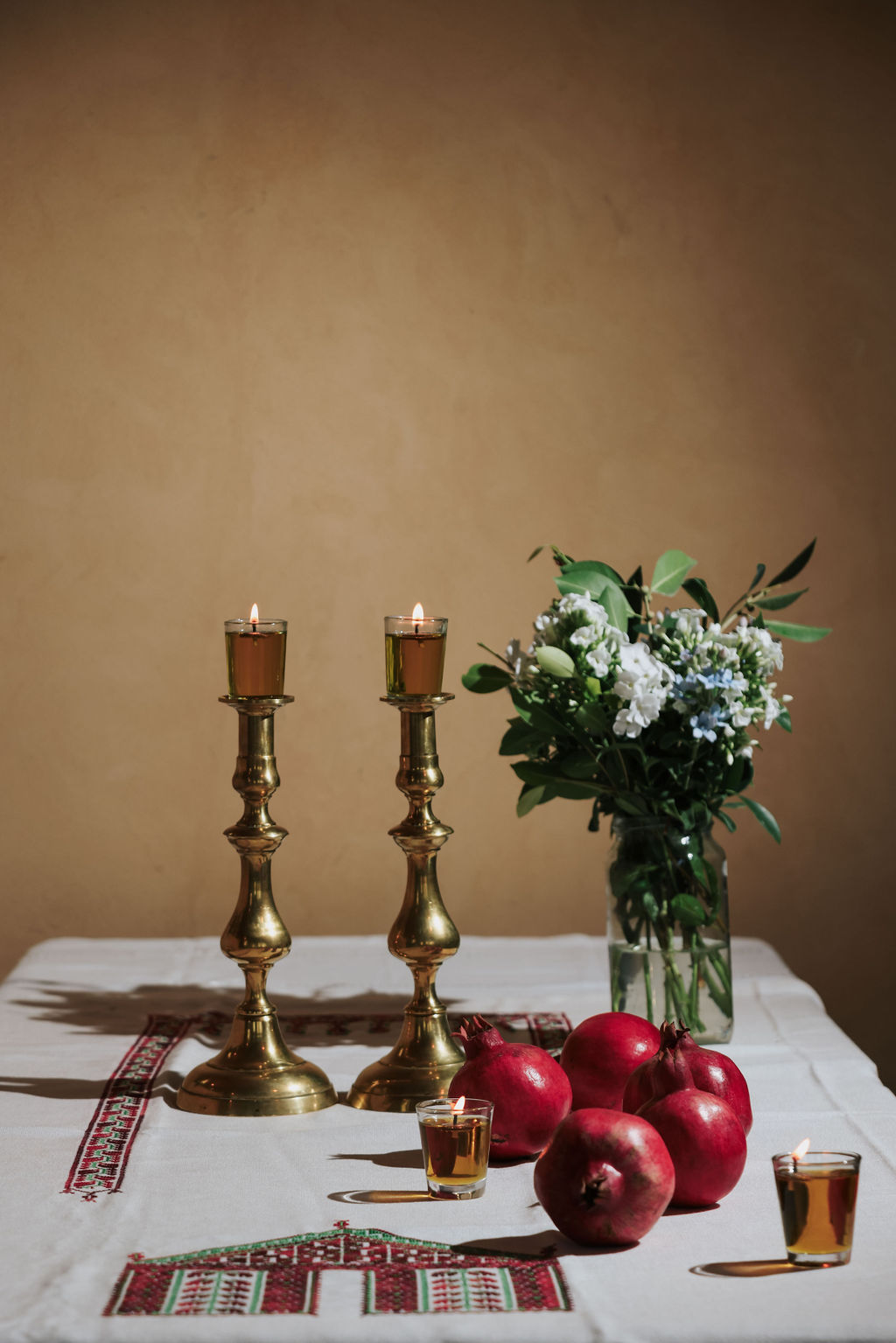 פמוטי נחושת עתיקים לשבת