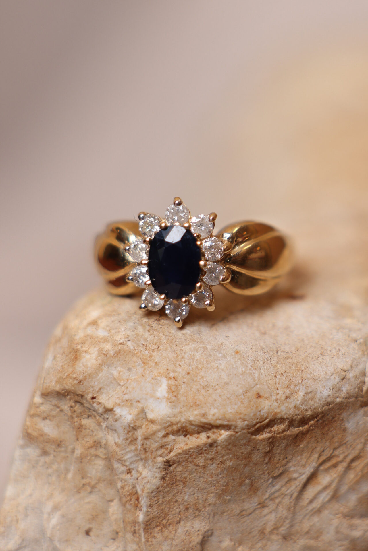 טבעת וינטאג׳ זהב