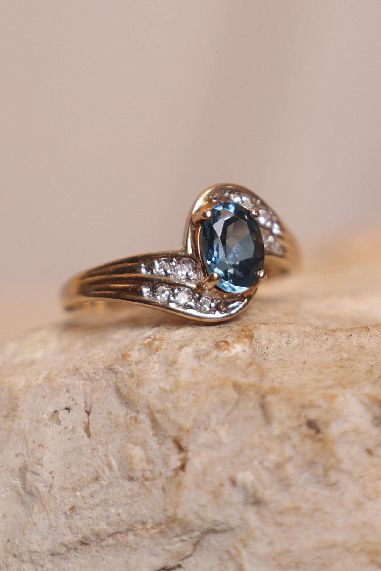 טבעת וינטאג׳ זהב