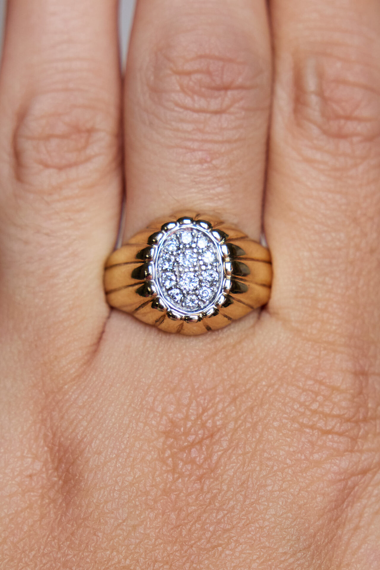 ATIKA RINGS OCTOBER 251194