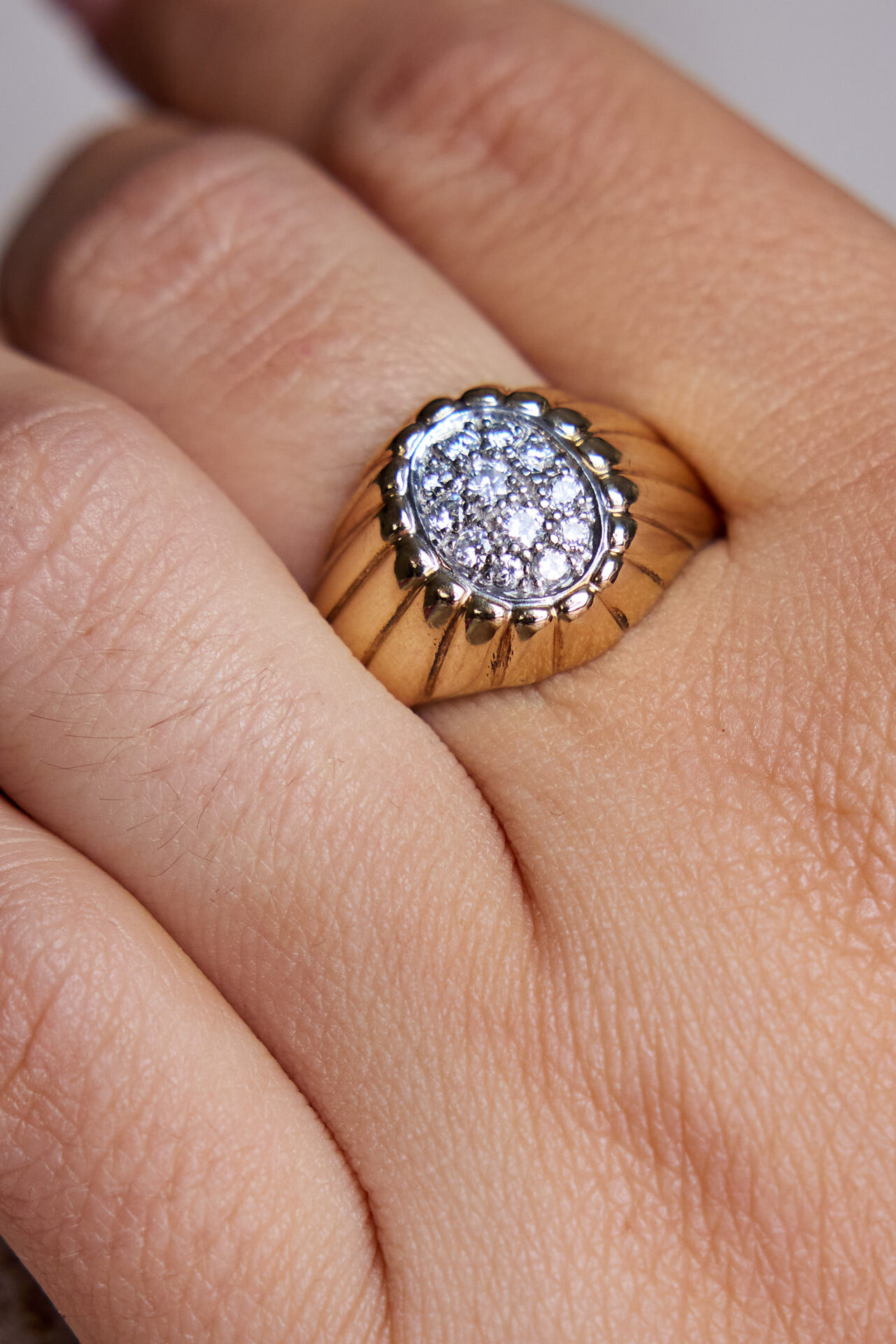 ATIKA RINGS OCTOBER 251196