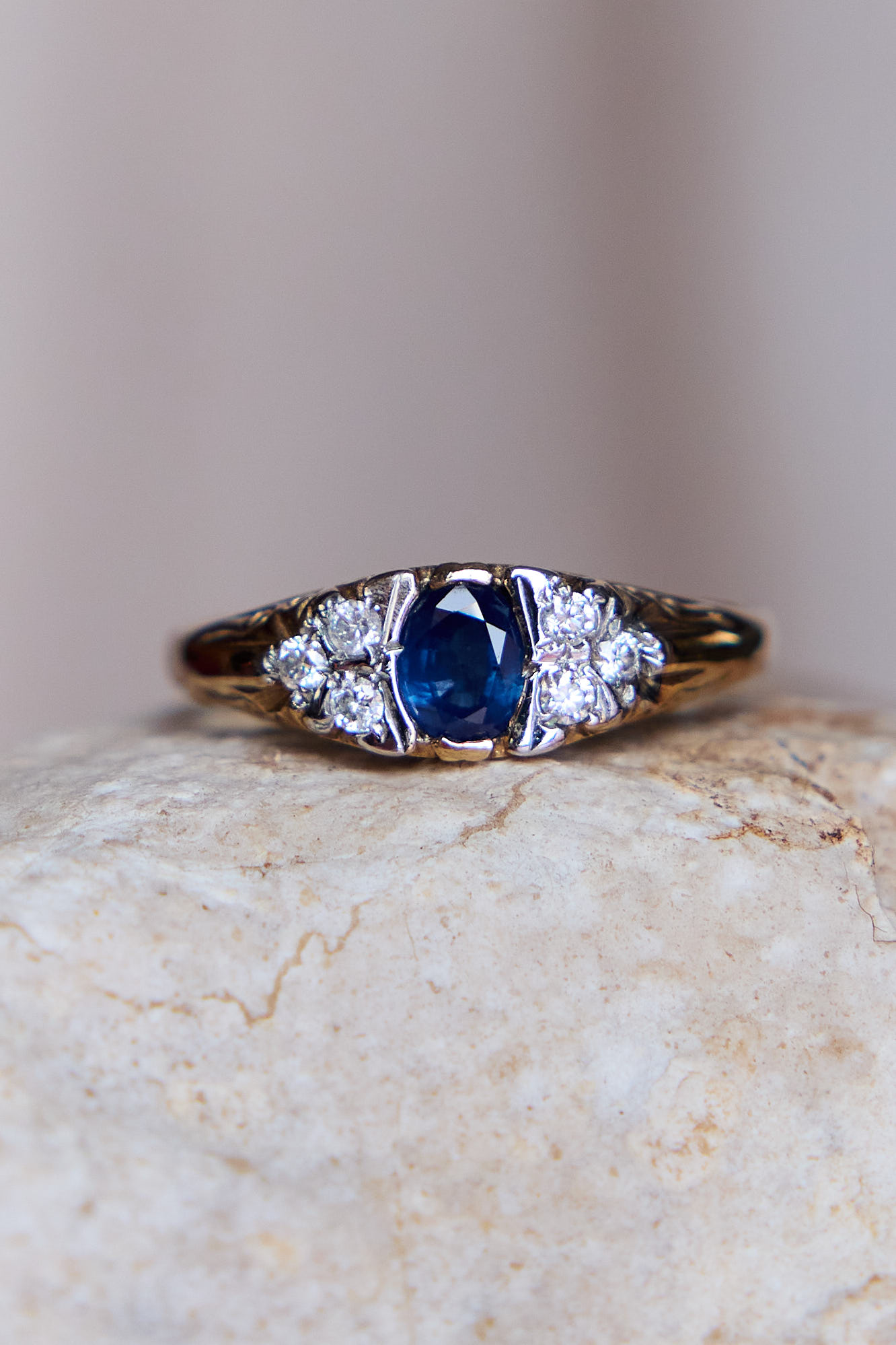 טבעת וינטאג׳ זהב עתיקא