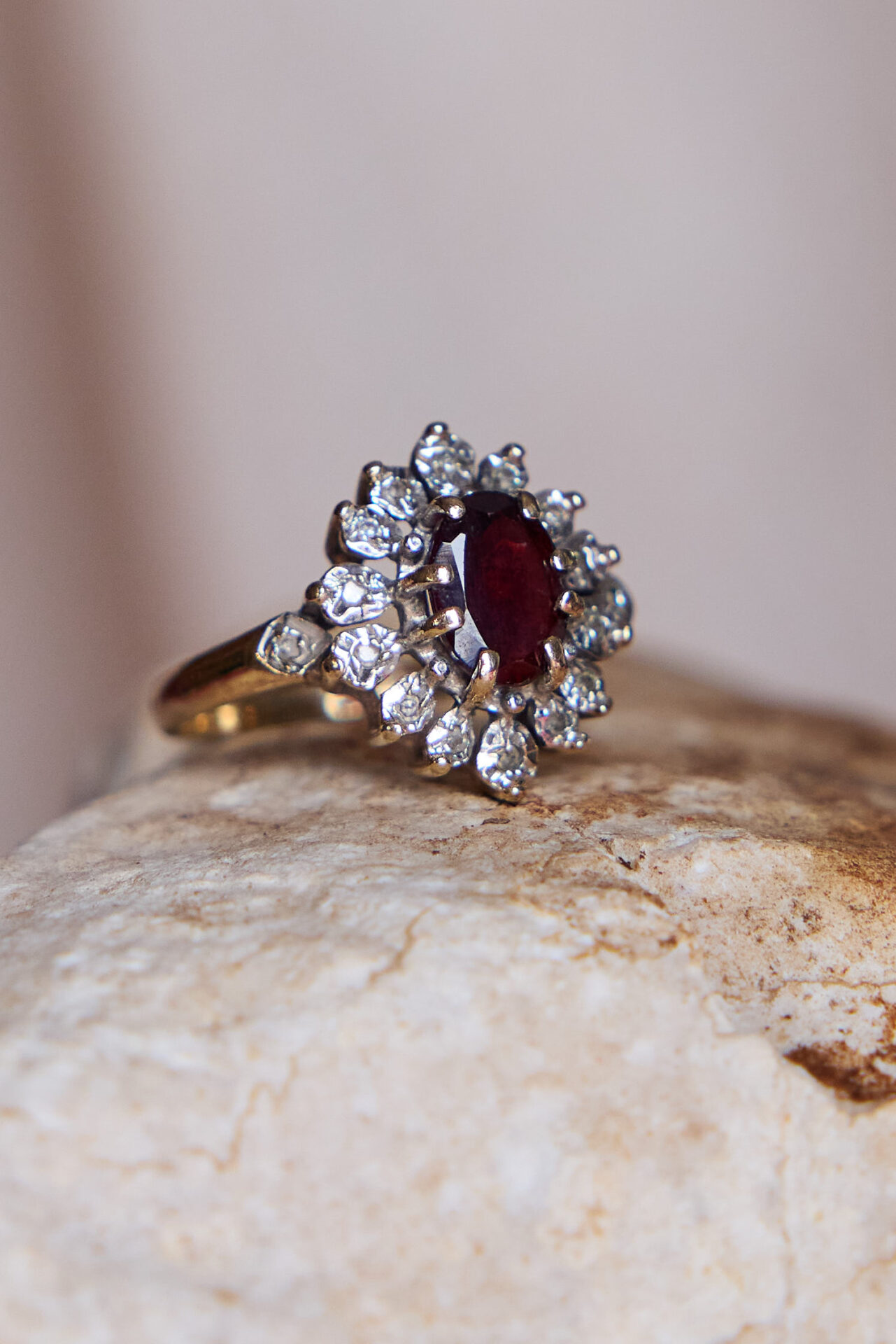 טבעת וינטאג׳ זהב עתיקא