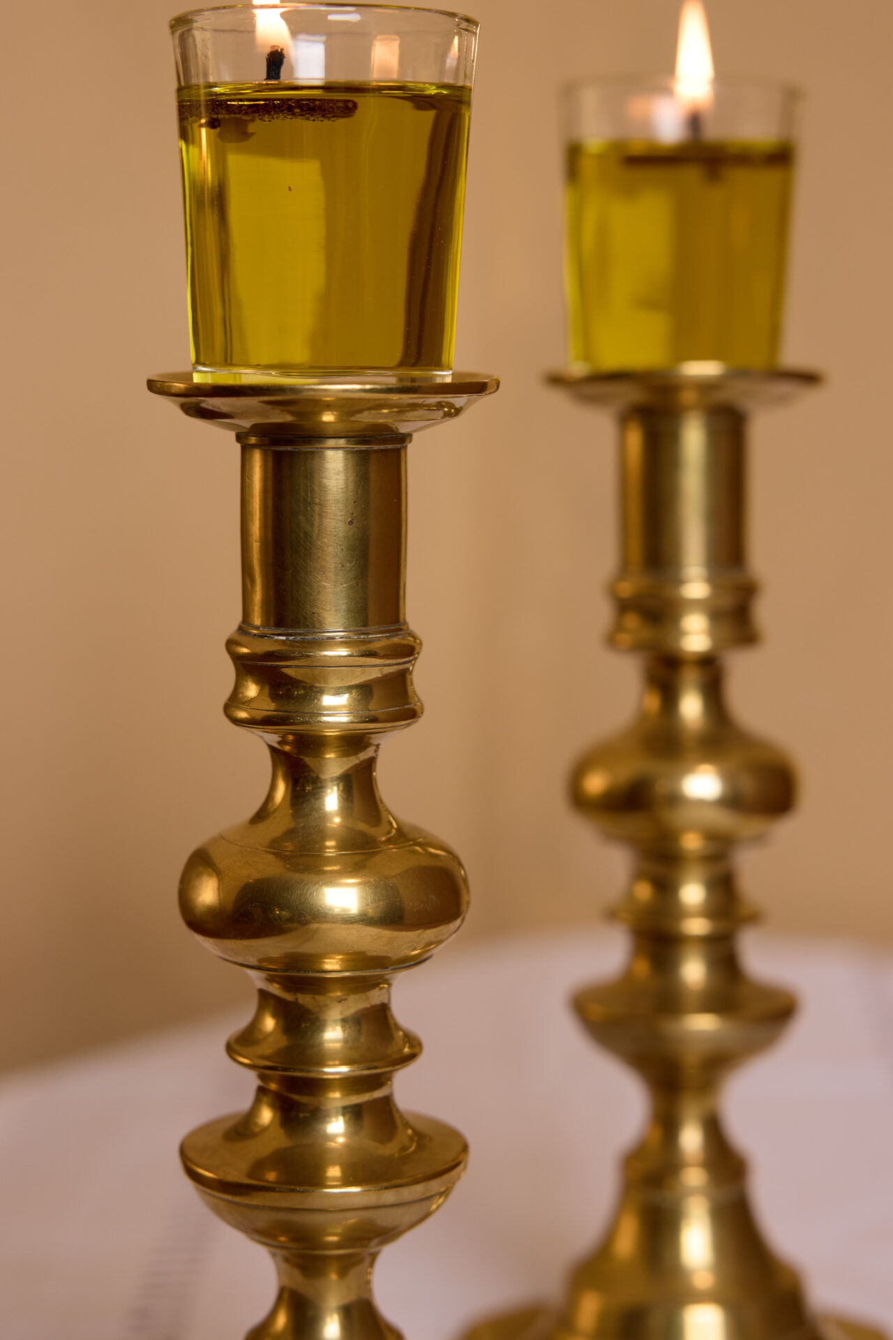 פמוטי נחושת עתיקים. עתיקא פמוטים לשבת