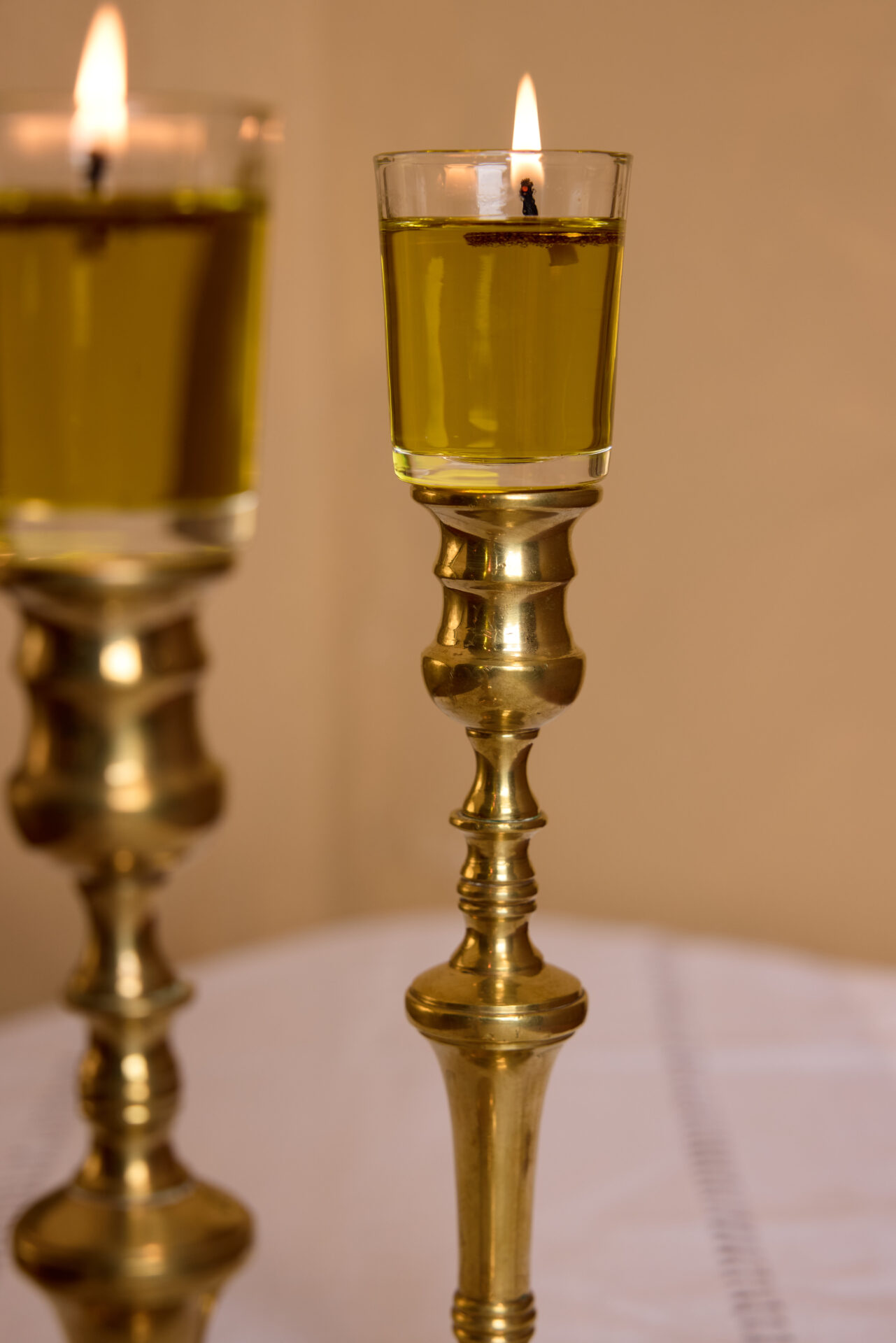 פמוטי נחושת עתיקים. עתיקא פמוטים לשבת