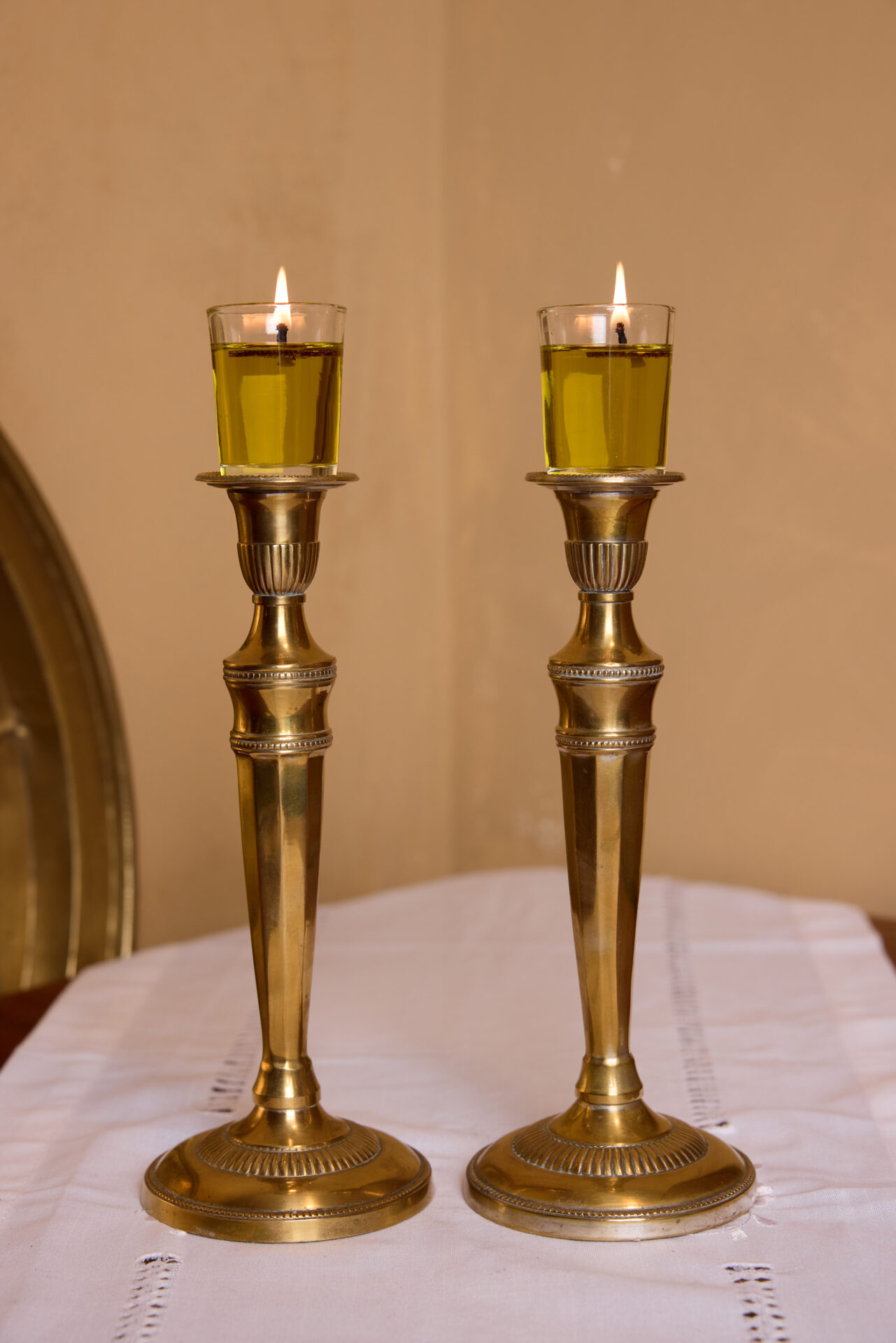 פמוטי נחושת עתיקים. עתיקא פמוטים לשבת