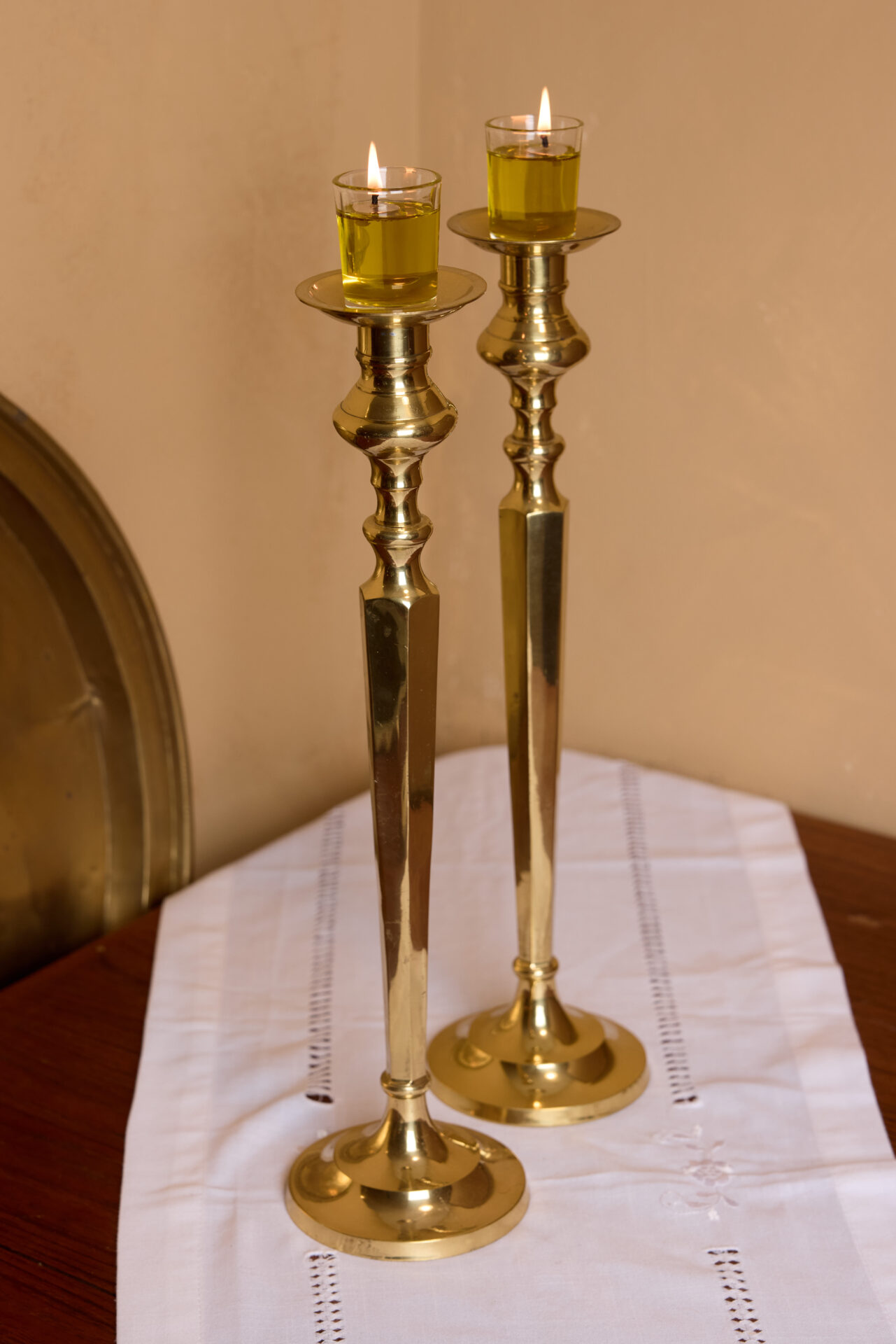 פמוטי נחושת עתיקים. עתיקא פמוטים לשבת