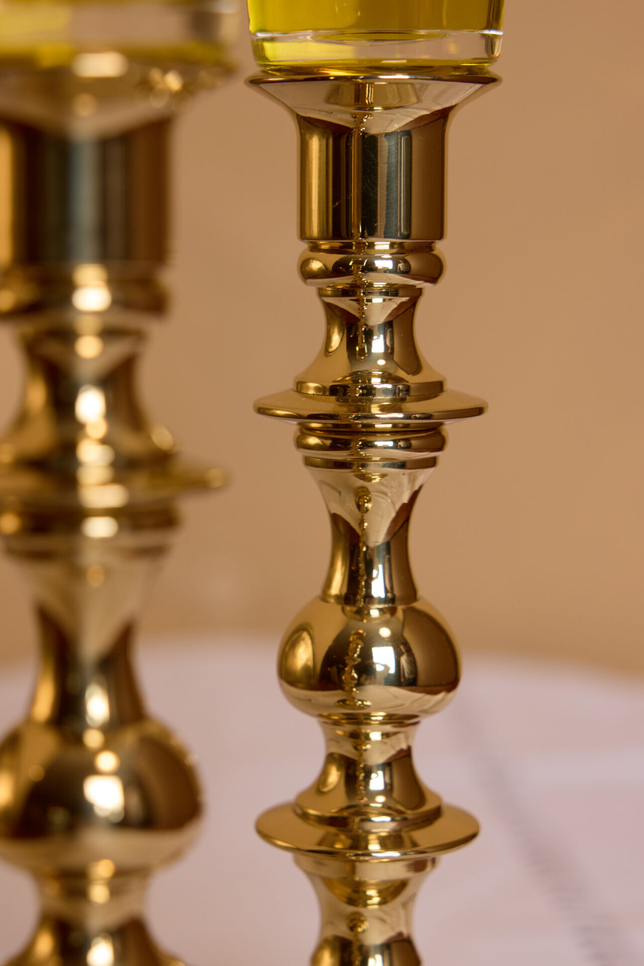 פמוטי נחושת עתיקים. עתיקא פמוטים לשבת