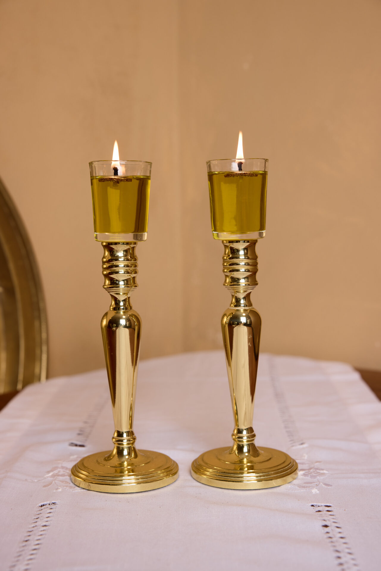 פמוטי נחושת עתיקים. עתיקא פמוטים לשבת