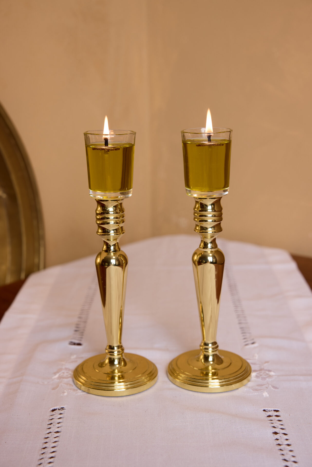 פמוטי נחושת עתיקים. עתיקא פמוטים לשבת