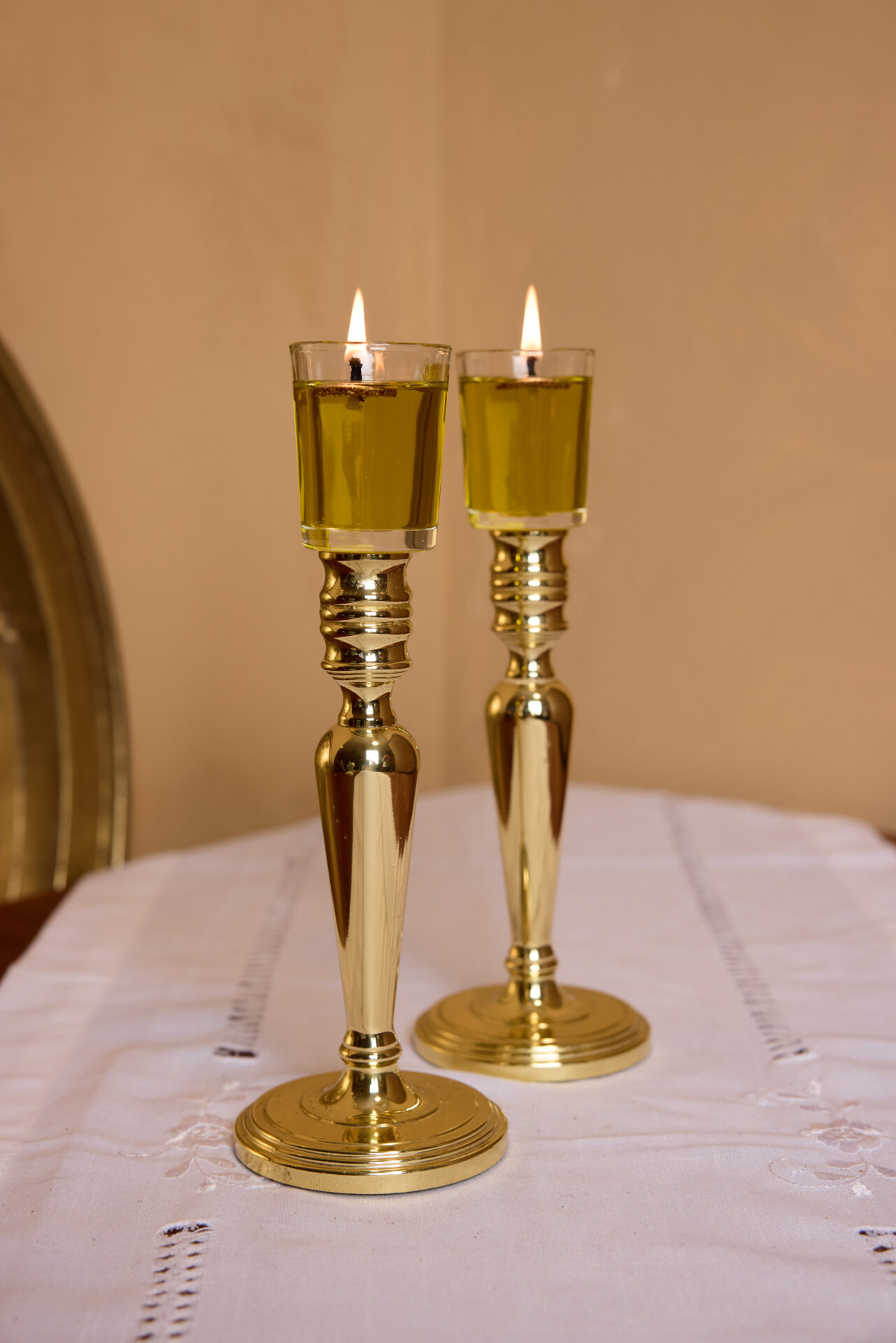 פמוטי נחושת עתיקים. עתיקא פמוטים לשבת