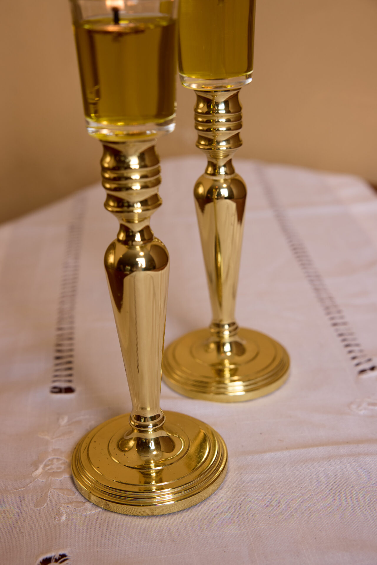 פמוטי נחושת עתיקים. עתיקא פמוטים לשבת