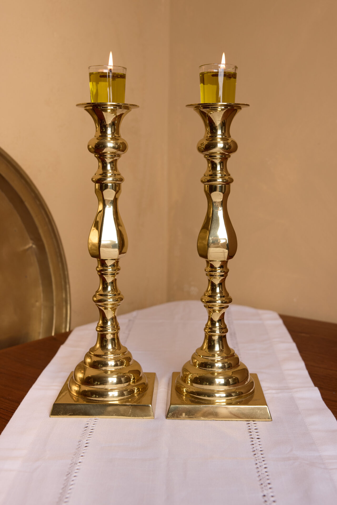 עתיקא פמוטי נחושת עתיקים לשבת