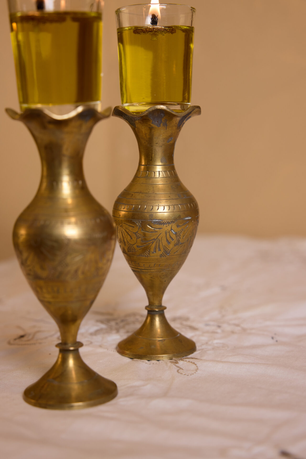 עתיקא פמוטי נחושת עתיקים לשבת